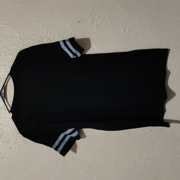 Nintendo Classically Trained T - L - Picture 5 of 5